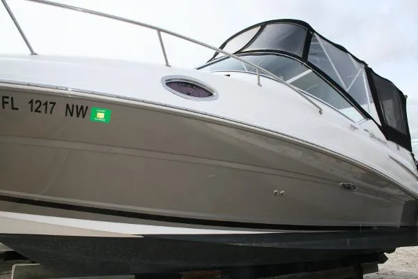 Slide: The Image of Sea Ray 240 Sundancer 2008 - 3