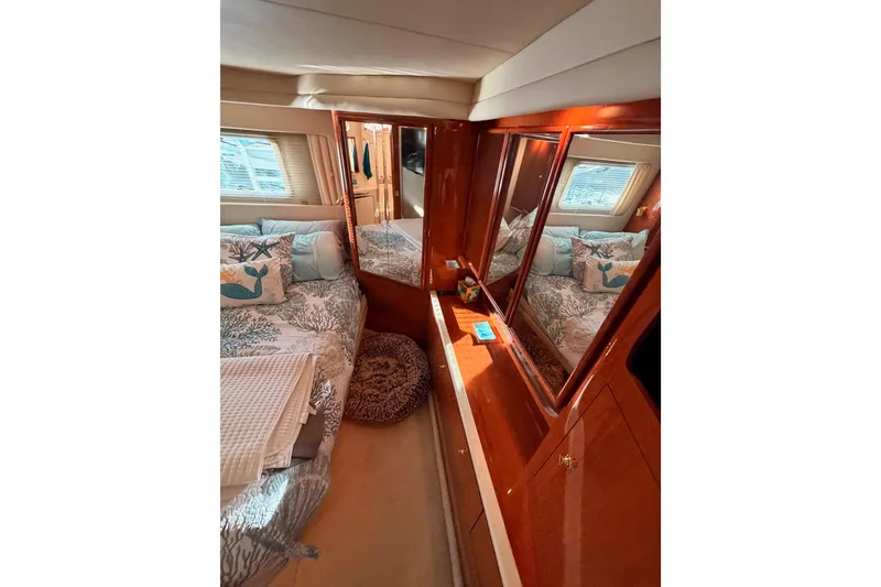 Slide: The Image of Sea Ray 420 Aft Cabin 1998 - 75