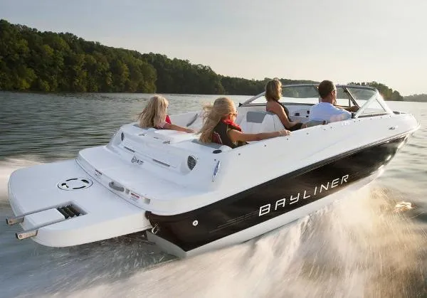 Slide: The Image of Bayliner 175 Bowrider 2013 - 1