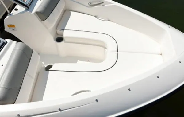 Slide: The Image of Bayliner 175 Bowrider 2013 - 5