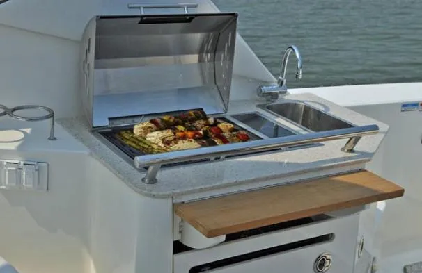 Slide: The Image of Sea Ray 310 Sundancer 2011 - 2