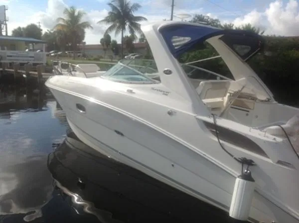 Slide: The Image of Sea Ray 310 Sundancer 2011 - 9