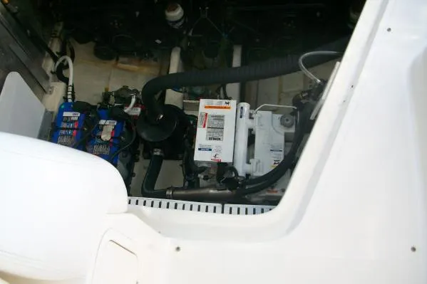 Slide: The Image of Sea Ray 310 Sundancer (LOADED!) 2009 - 10