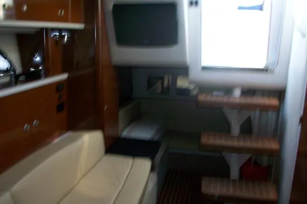Slide: The Image of Sea Ray 310 Sundancer (LOADED!) 2009 - 6