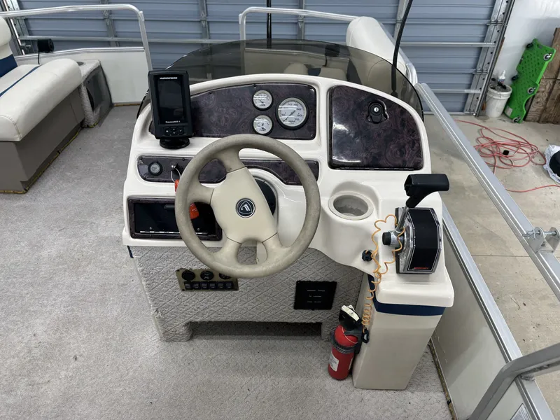 Slide: The Image of Fisher Boats 180 2006 - 10