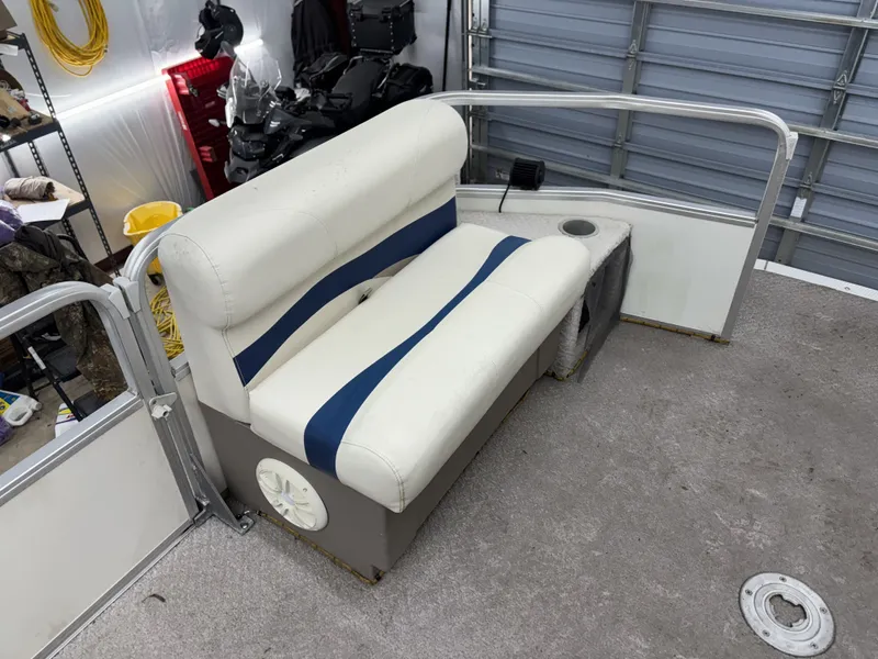 Slide: The Image of Fisher Boats 180 2006 - 11