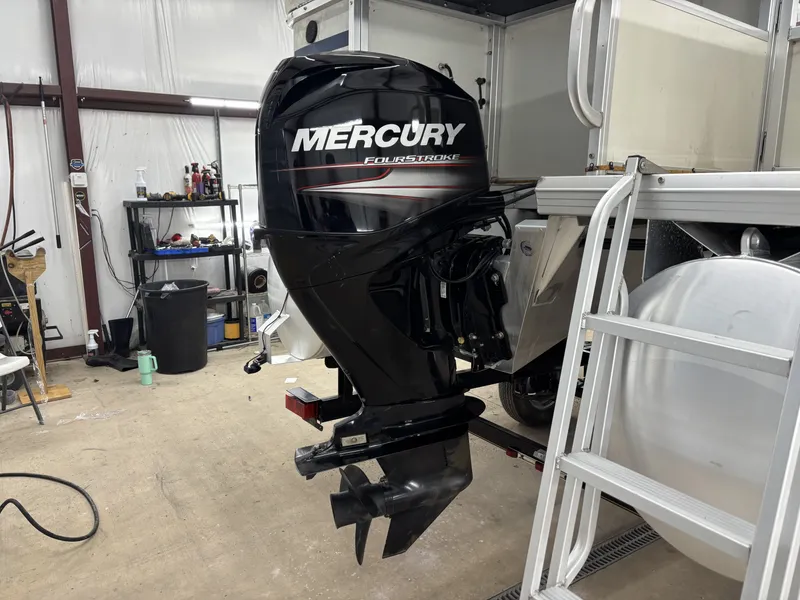 Slide: The Image of Fisher Boats 180 2006 - 14