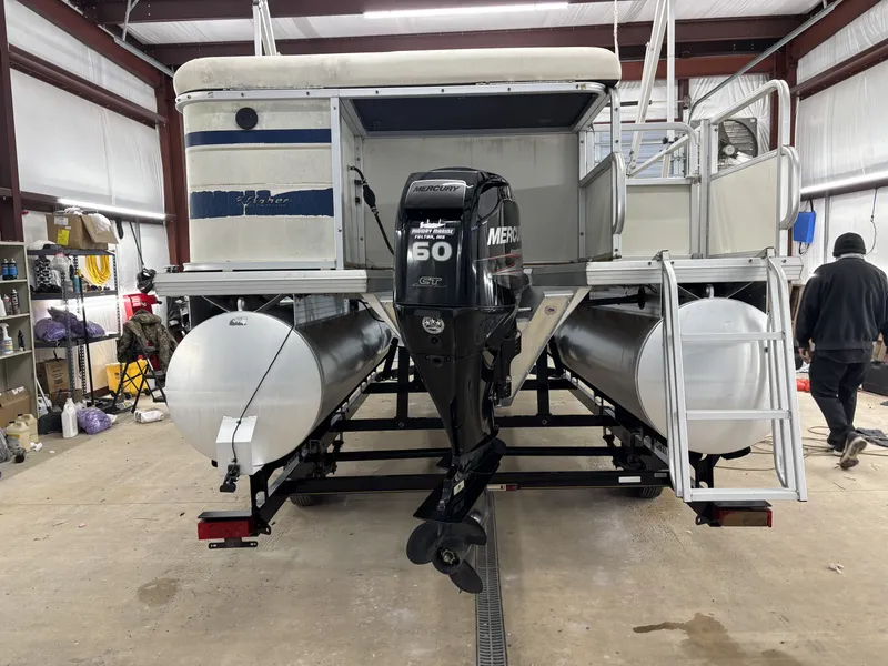 Slide: The Image of Fisher Boats 180 2006 - 15