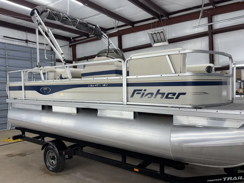 Slide: The Image of Fisher Boats 180 2006 - 3