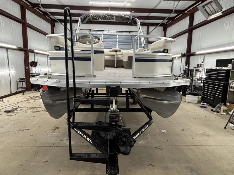 Slide: The Image of Fisher Boats 180 2006 - 4