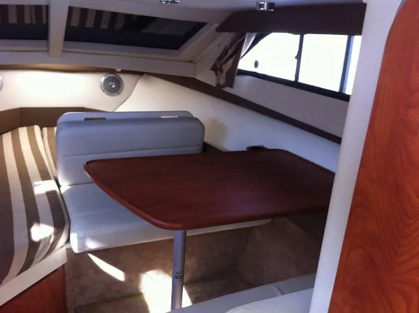 Slide: The Image of Bayliner 266 Discovery 2012 - 10