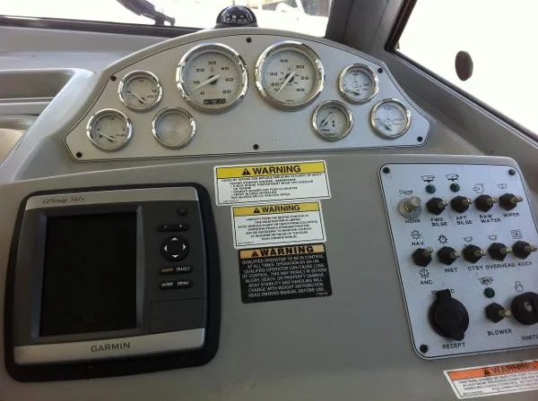 Slide: The Image of Bayliner 266 Discovery 2012 - 6