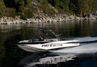 Slide: The Image of Malibu Wakesetter 247 LSV 2011 - 0