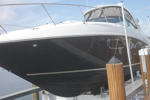 Slide: The Image of Sea Ray 370 Sundancer 2011 - 2