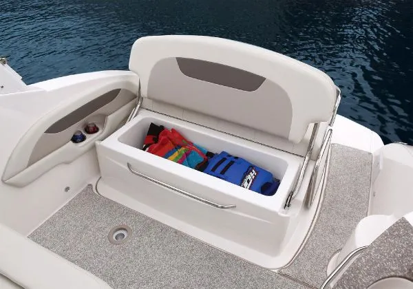 Slide: The Image of Chaparral 270 Signature 2012 - 5