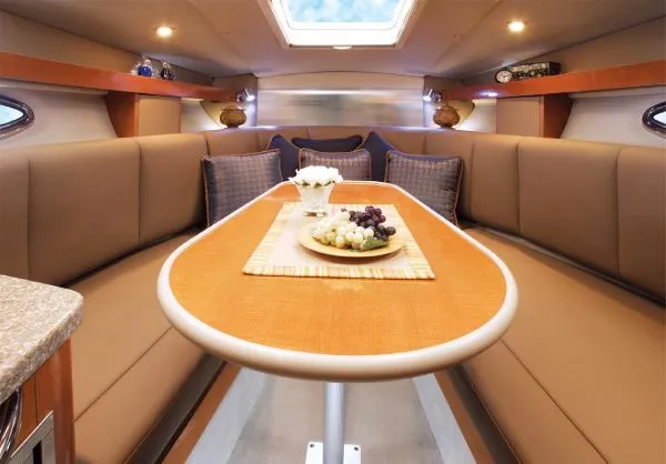 Slide: The Image of Chaparral 270 Signature 2012 - 7