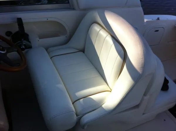 Slide: The Image of Sea Ray 290 Sundancer 1999 - 10