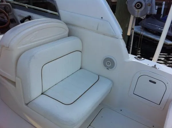 Slide: The Image of Sea Ray 290 Sundancer 1999 - 11