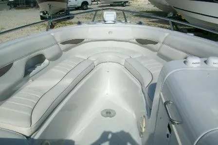 Slide: The Image of Crownline Boats 288 BR 2004 - 2