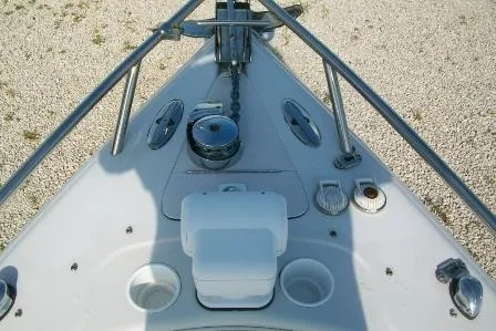Slide: The Image of Crownline Boats 288 BR 2004 - 3