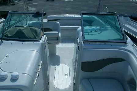 Slide: The Image of Crownline Boats 288 BR 2004 - 9