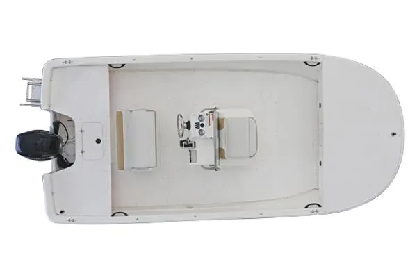 Slide: The Image of Triumph 1700 Skiff CC 2013 - 6