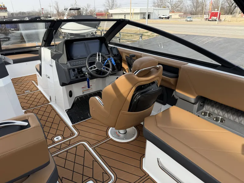 Slide: The Image of Cobalt R8 2026 - 15