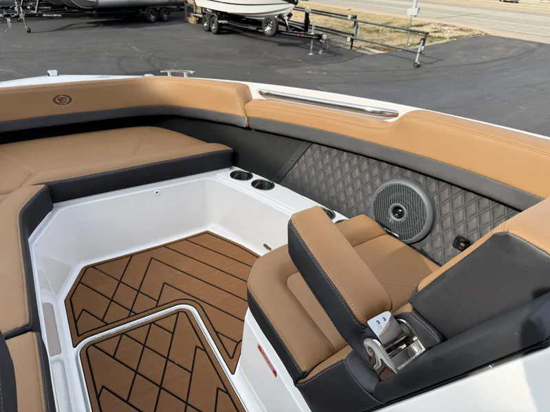 Slide: The Image of Cobalt R8 2026 - 25