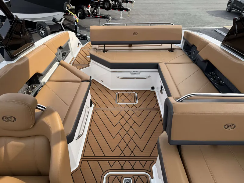 Slide: The Image of Cobalt R8 2026 - 29