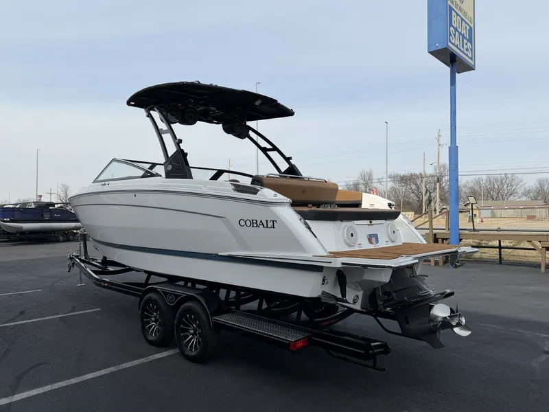 Slide: The Image of Cobalt R8 2026 - 6