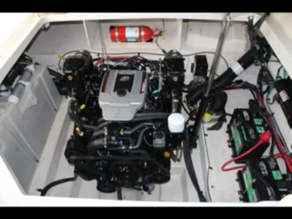 Slide: The Image of Sea Ray 270 Sundancer 2009 - 9