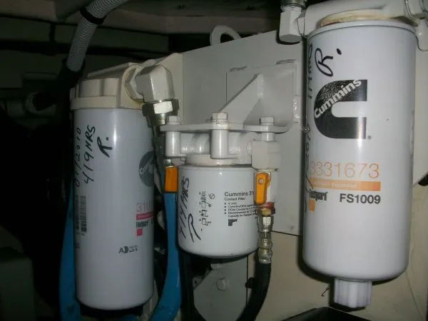 Slide: The Image of Sea Ray Sundancer 2005 - 7