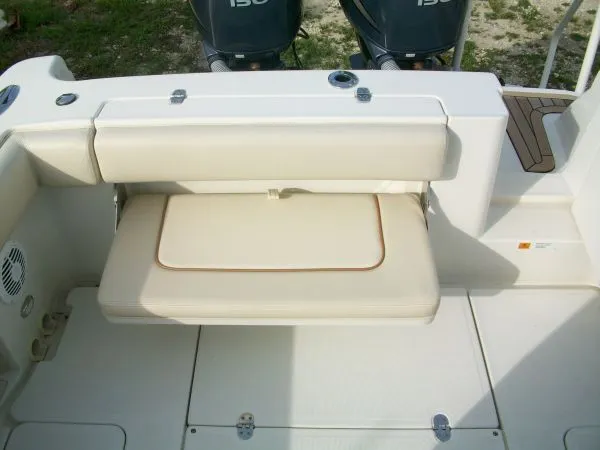Slide: The Image of Chris-Craft Catalina 2008 - 5