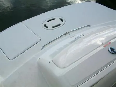 Slide: The Image of Sea Ray 200 Sundeck 2003 - 9