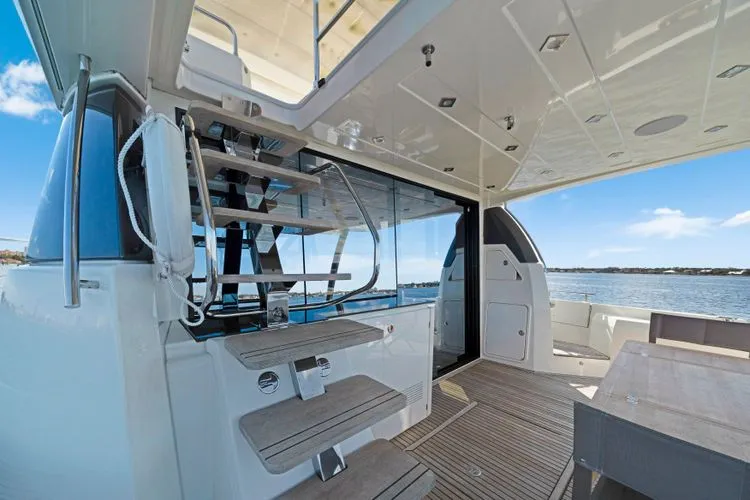 Slide: The Image of 2019 Prestige 630 - Image 10 - 10