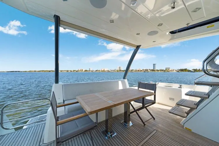 Slide: The Image of 2019 Prestige 630 - Image 12 - 12