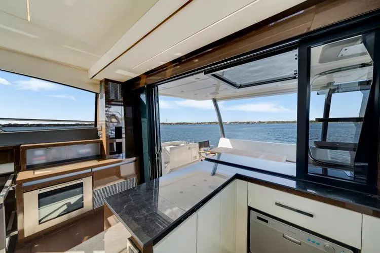 Slide: The Image of 2019 Prestige 630 - Image 16 - 16