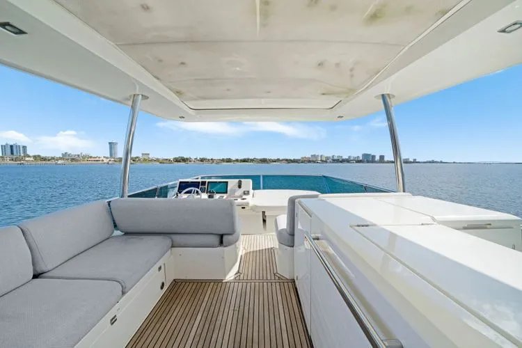 Slide: The Image of 2019 Prestige 630 - Image 40 - 40