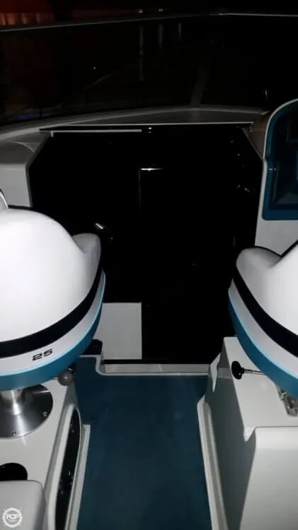 Slide: The Image of Carver Yachts Allegra 2587 1990 - 11