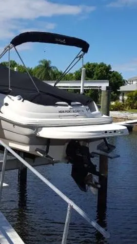 Slide: The Image of Sea Ray 240 Sundeck 2005 - 1