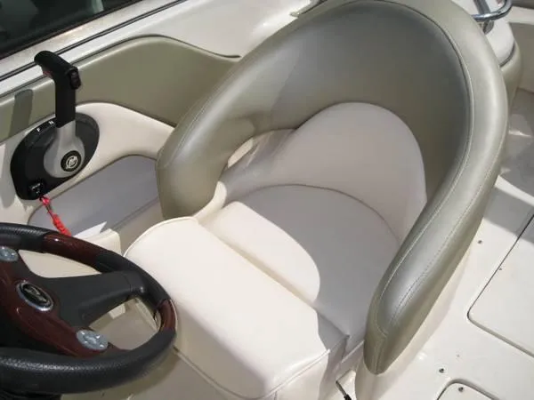 Slide: The Image of Sea Ray 240 Sundeck 2005 - 10
