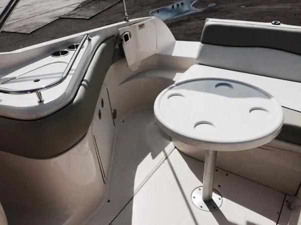 Slide: The Image of Sea Ray 240 Sundeck 2005 - 6