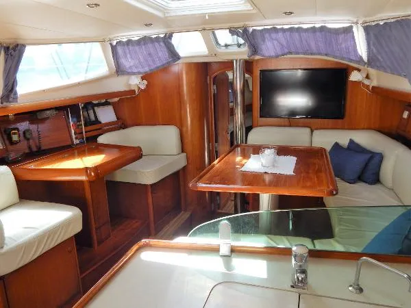 Slide: The Image of Jeanneau 43 DS BOAT SHOW OPPORTUNITY 2003 - 2