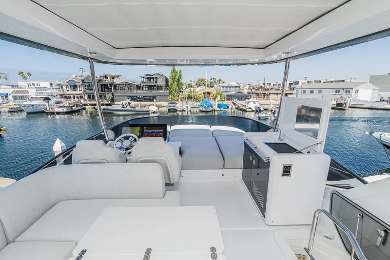 Slide: The Image of Luxurious 2024 Azimut Fly 53 yacht interior with marina view. - 13