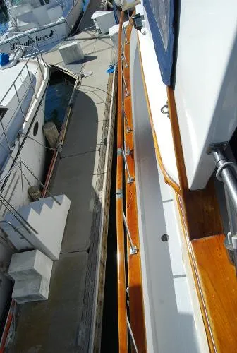 Slide: The Image of CHB pilothouse 1981 - 8