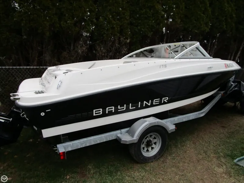 Slide: The Image of Bayliner 175 BR 2012 - 3