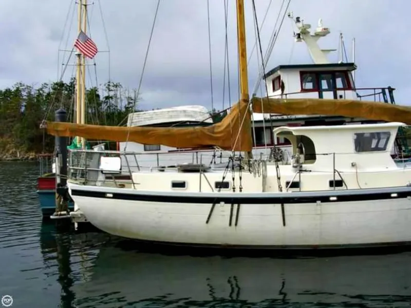 Slide: The Image of Skookum 47 Tradewinds 1975 - 3