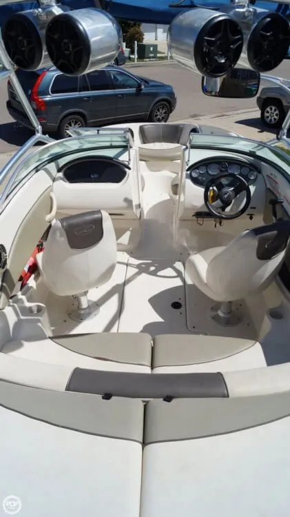 Slide: The Image of Sea Ray 185 Sport 2007 - 9