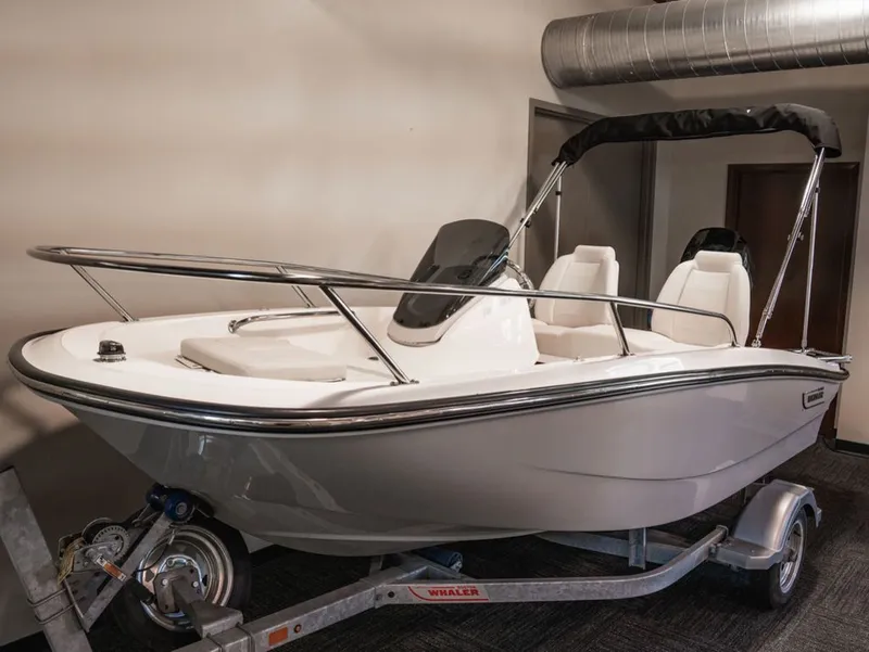 Slide: The Image of Boston Whaler 130 Super Sport 2026 - 2