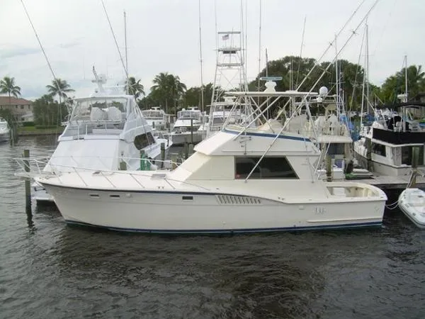 Slide: The Image of Hatteras Convertible 1979 - 0